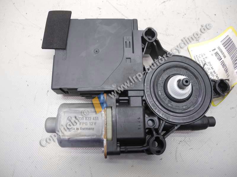 VW Passat 3C Bj2010 original Motor Fensterheber vorn rechts 3C0959702A